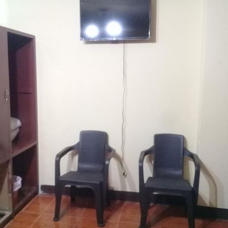 Hostal Central Latacunga Habitación foto