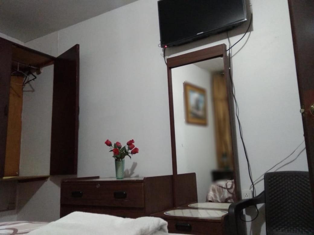 Hostal Central Latacunga Exterior foto