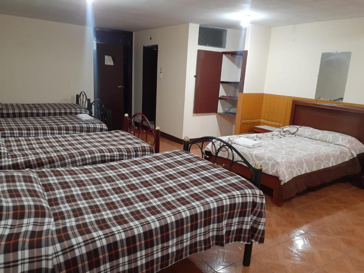 Hostal Central Latacunga Exterior foto